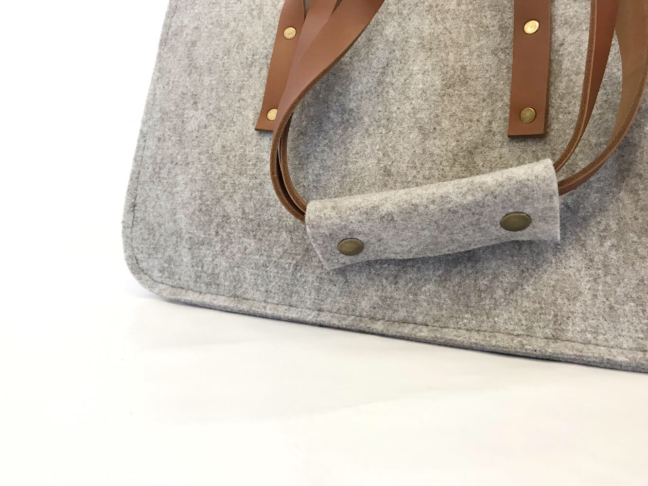 NufNuf City Carriers: Travel in Style with Your Pet.